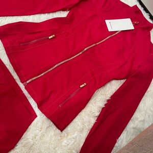 LULULEMON JACKET